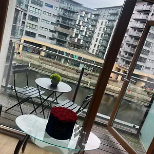 Clarance Docks Apartment Leeds (West Yorkshire)